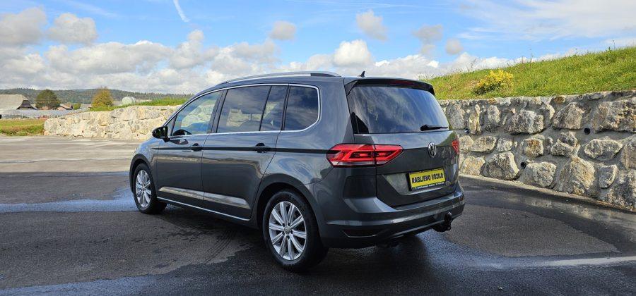 Volkswagen Touran 2.0 TDI avt. Highline 150KM