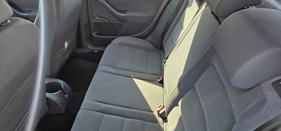 Volkswagen Golf 2.0 FSI 4MOTION 150 KM