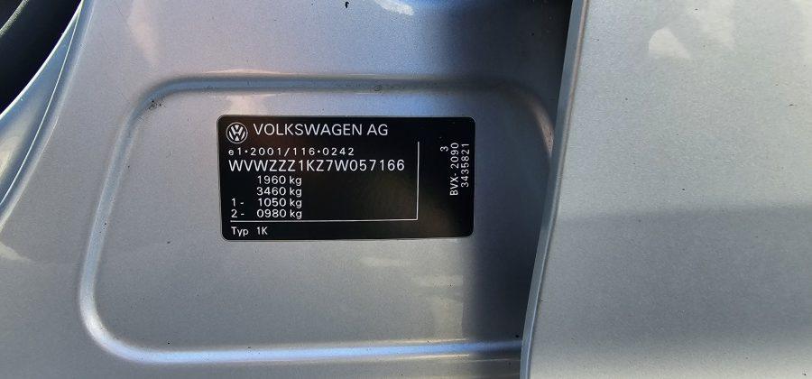 Volkswagen Golf 2.0 FSI 4MOTION 150 KM