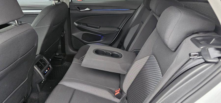 Volkswagen Golf 1.5 TSI ACTIVE 150 KM