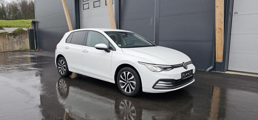 Volkswagen Golf 1.5 TSI ACTIVE 150 KM