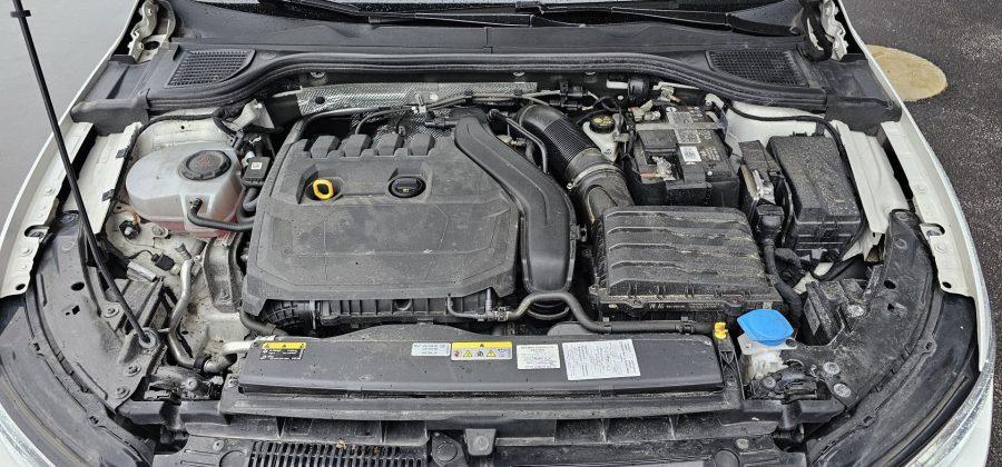 Volkswagen Golf 1.5 TSI ACTIVE 150 KM