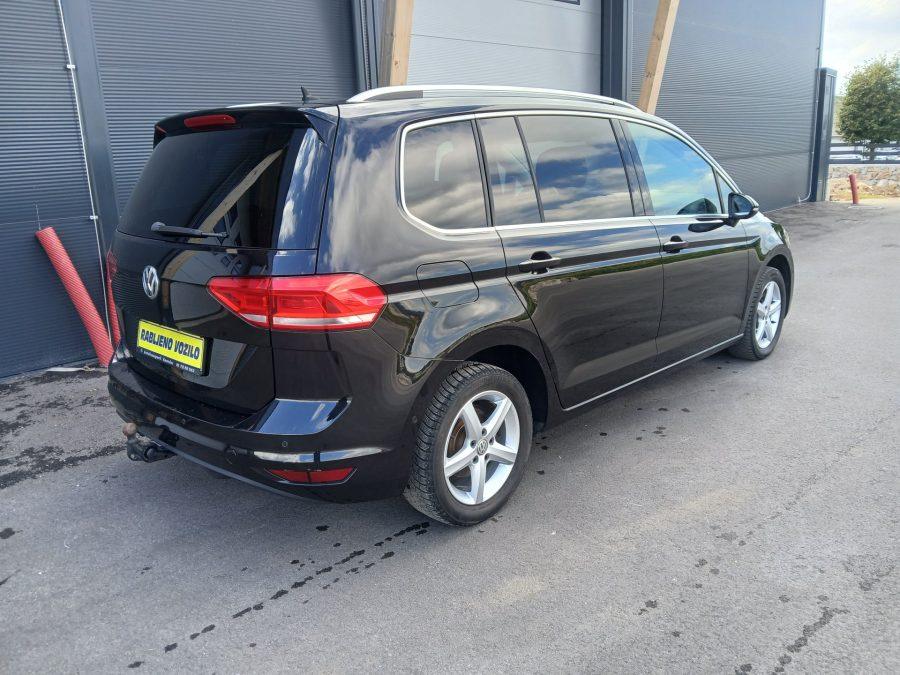 Volkswagen Touran 2.0 TDI BMT Highline -150KM